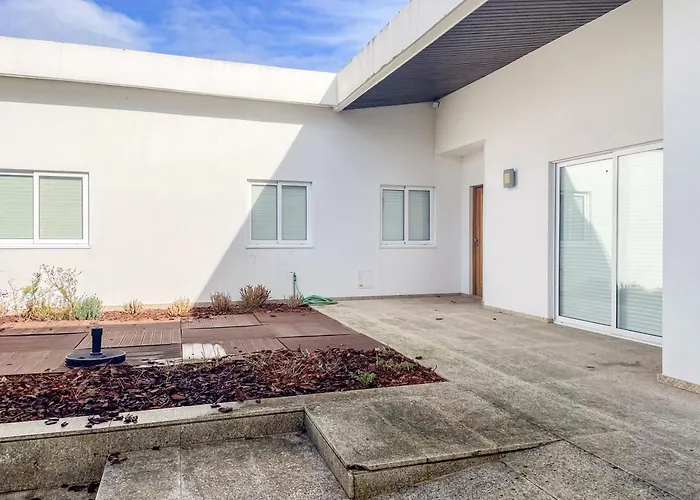 Cozy & Calm House Апартаменты